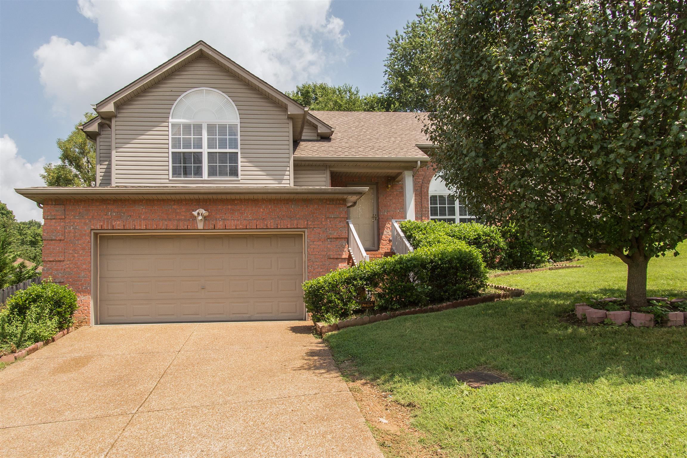 1513 Mount Mitchell Ct, Antioch, TN 37013