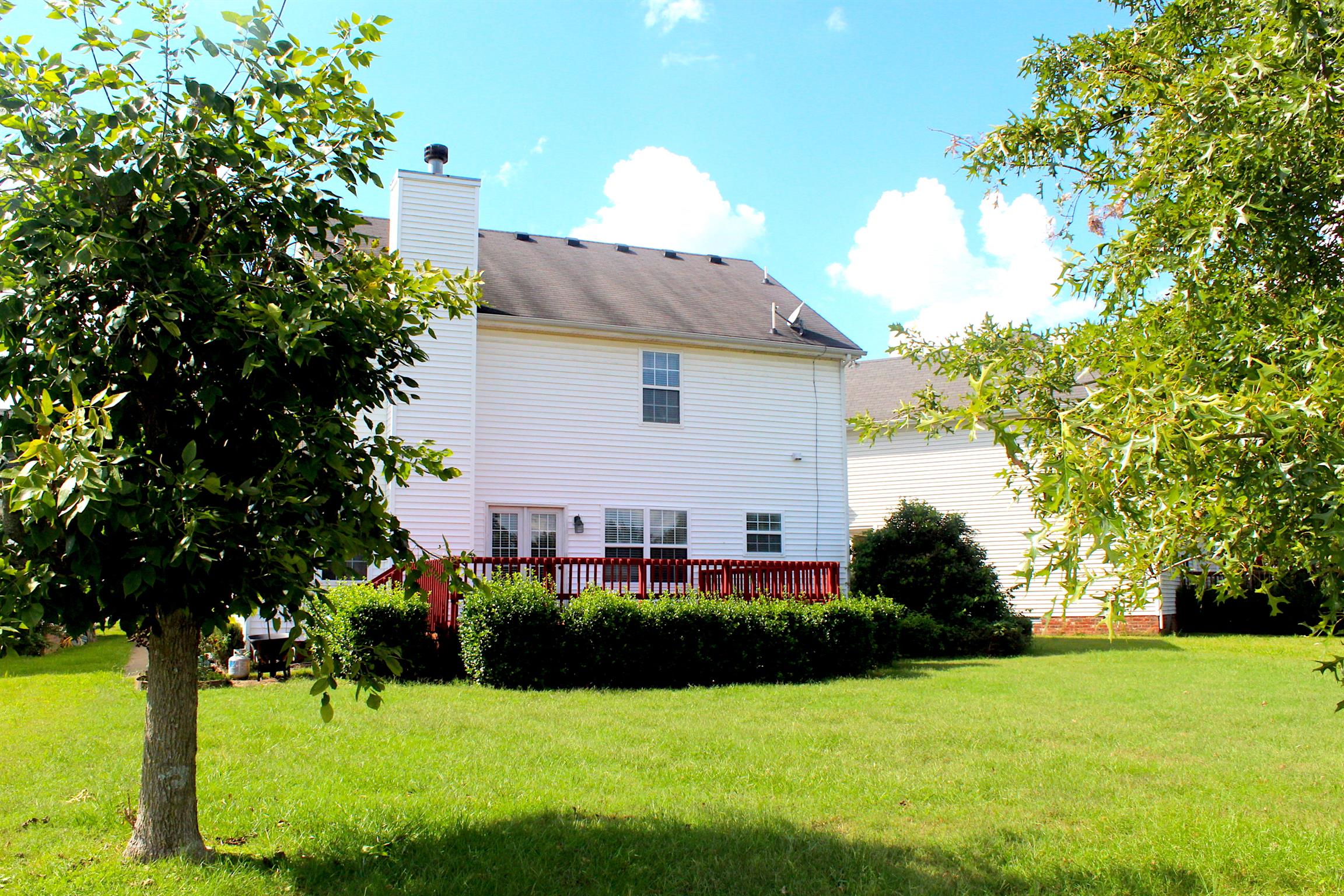 2159 Oak Hill Dr, Murfreesboro, TN 37130